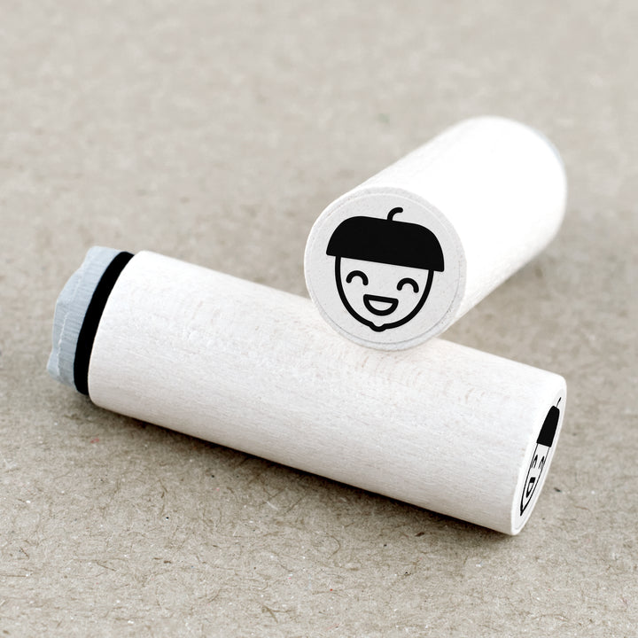 Ministempel Eichel lachend