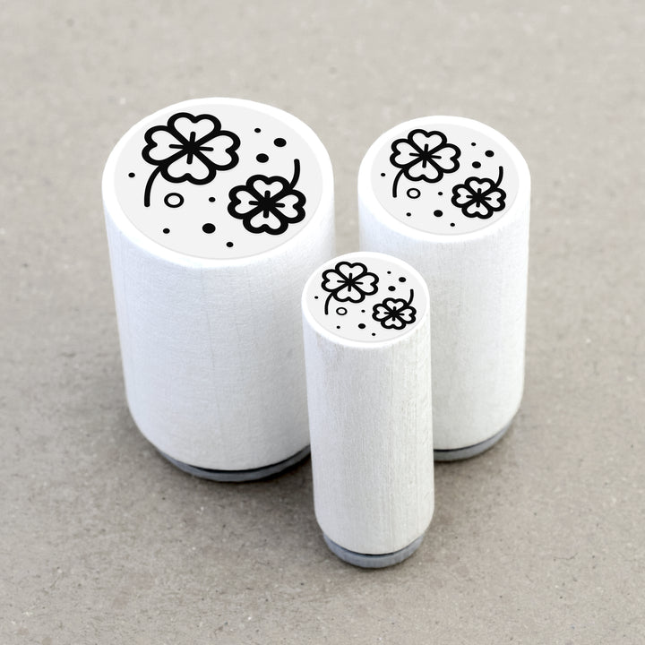 Mini Rubber Stamp Cloverleaves