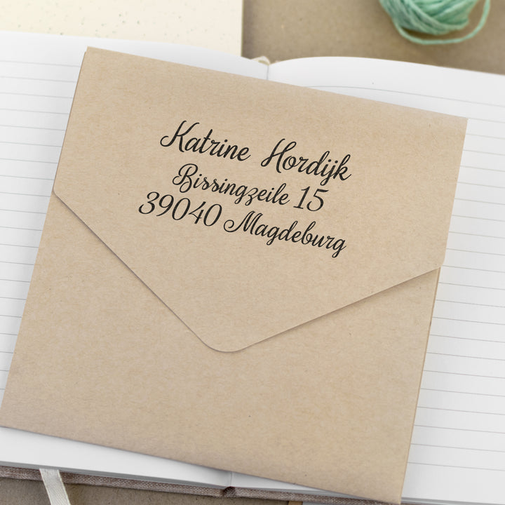 Textstempel mit Adresse in unterschiedlichen Größen Design 27